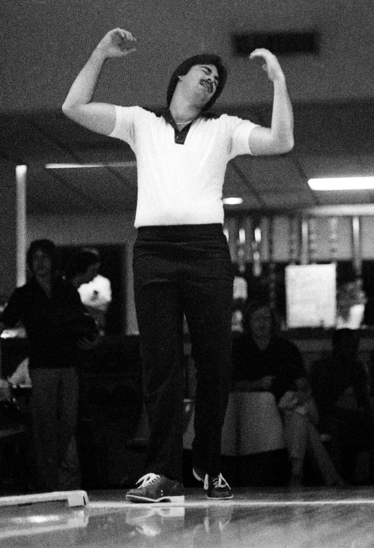 Golden Pin Lanes bowling in Tucson